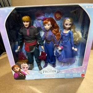 Disney Frozen Adventure Doll Trio - Blue and Purple